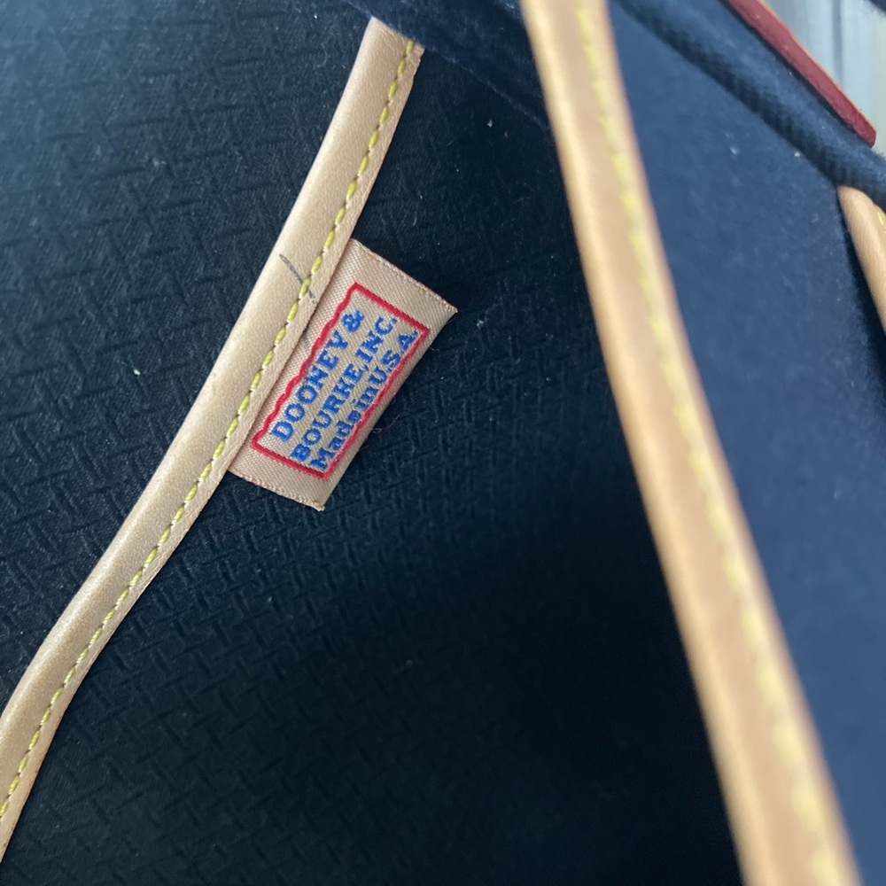 Dooney & Bourke Navy Messenger Bag with Tan Trim EUC - Picture 11 of 15